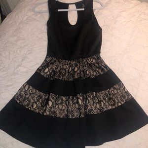 Black and cream lace dress